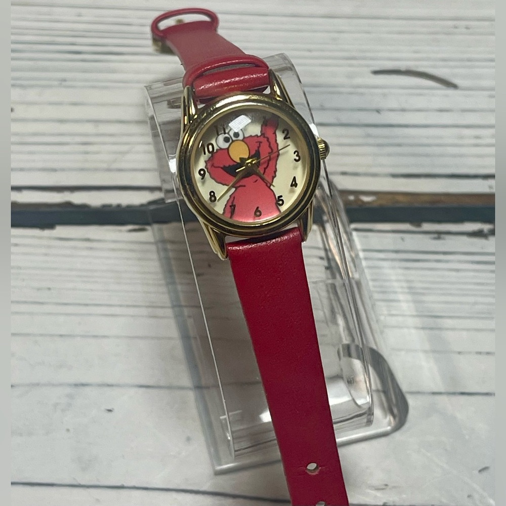 NEW BATTERY Vintage 90's Elmo Sesame Street Fantasma‎ Watch Red Leather Band